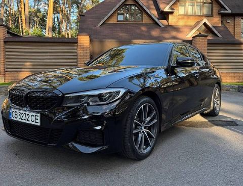 BMW 330i