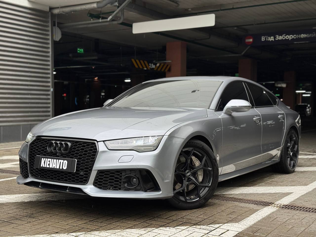 Audi A7 — фото 1