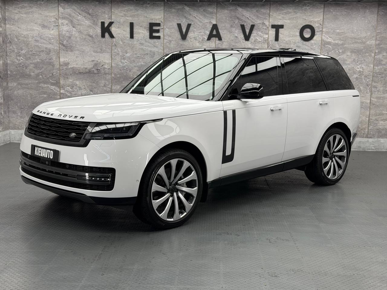 Land Rover Range Rover — фото 1
