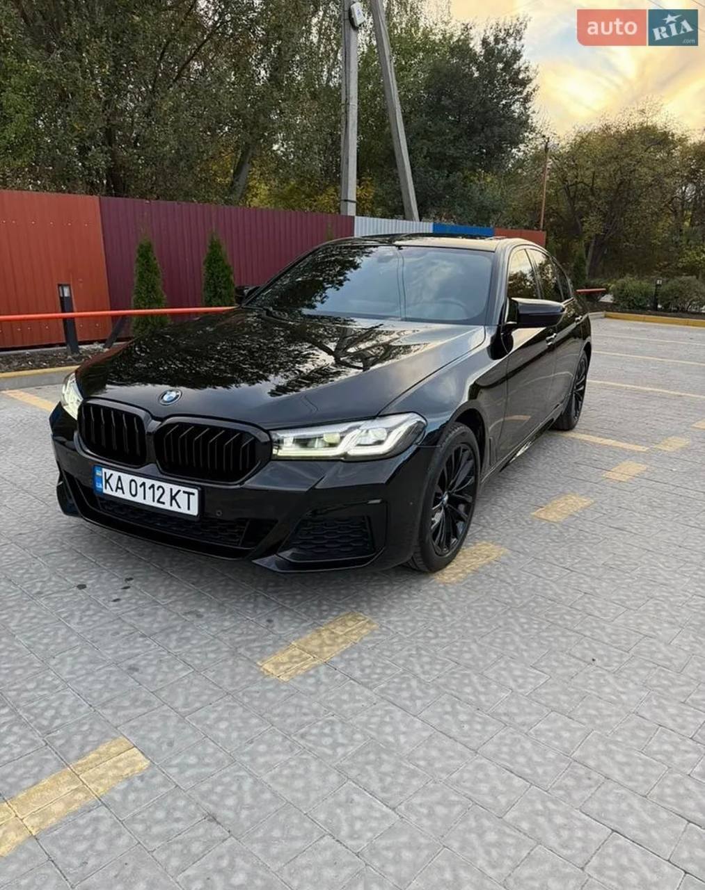 BMW 530i — фото 1