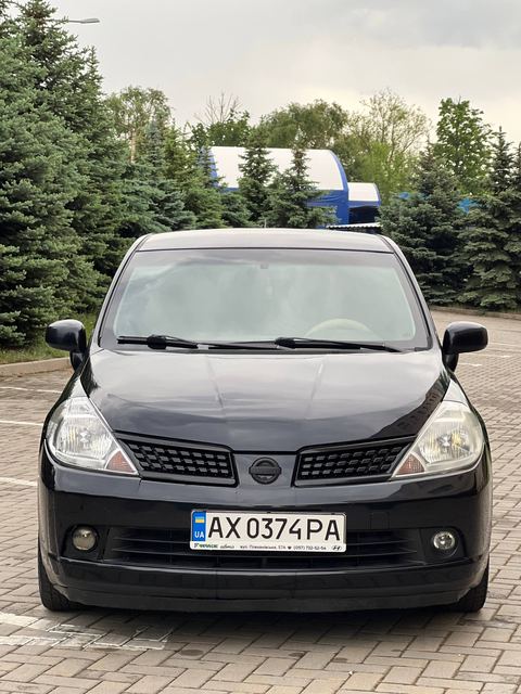 Nissan Tiida