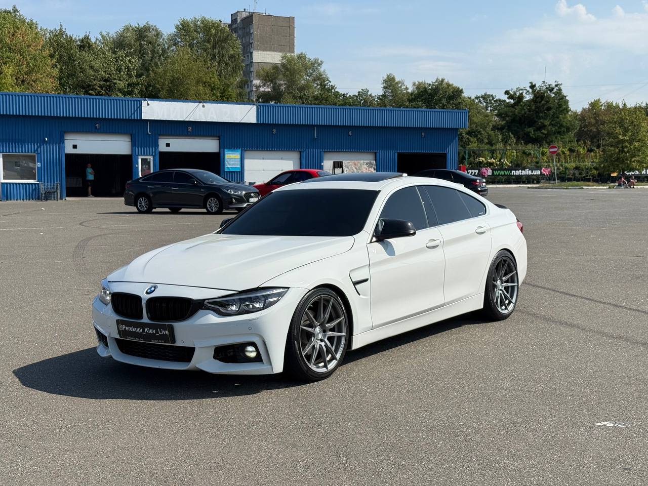 BMW 430i — фото 1
