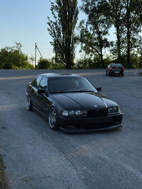 BMW e36 328i