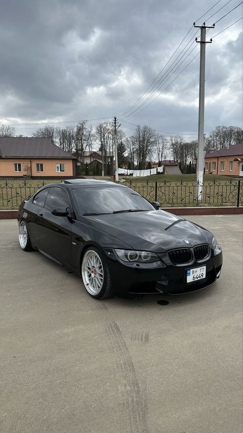 BMW 328i