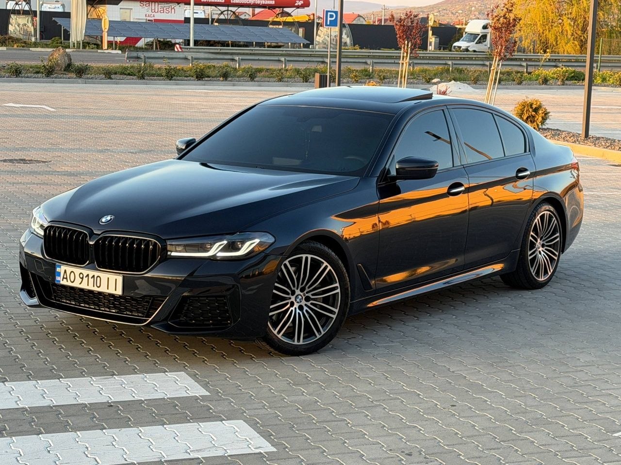 BMW 530i