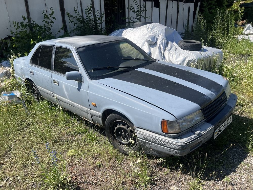 Mazda 929