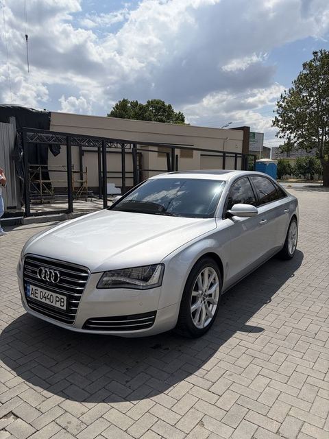 Audi A8 Long 3.0 tdi