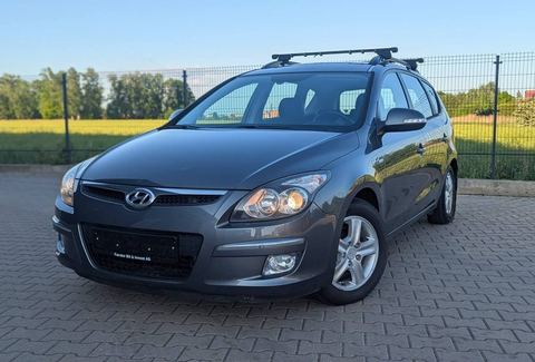 Hyundai i30 — фото 1