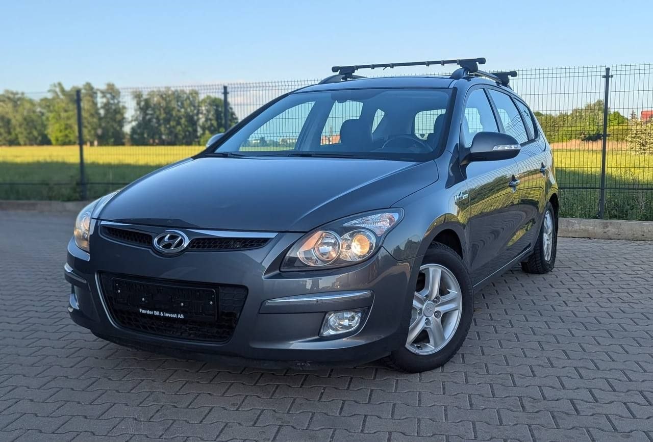 Hyundai i30 — фото 1