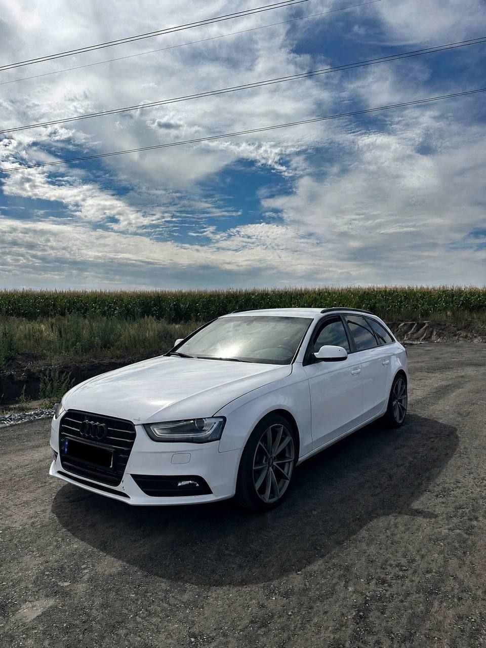 Audi а4б8 2013р 2.0 — фото 1