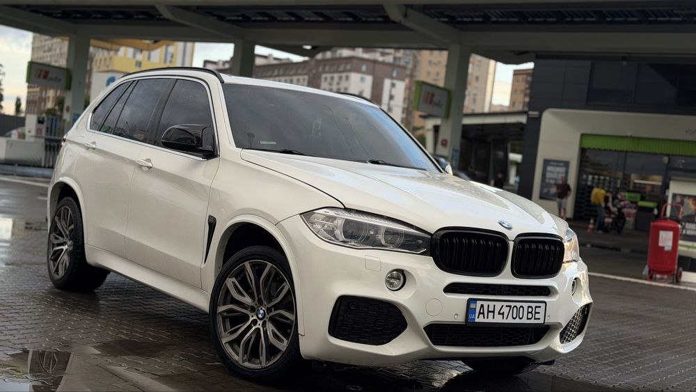 BMW X5 — фото 1