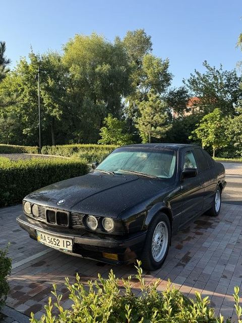 BMW 525