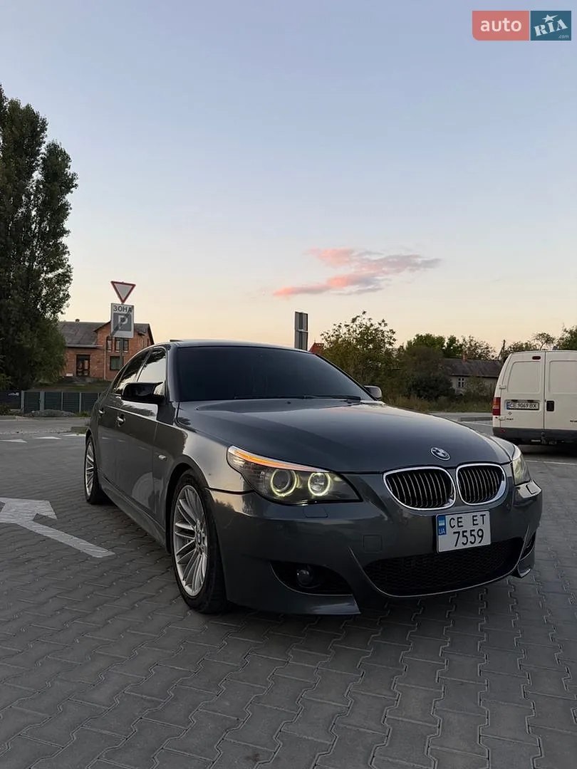 BMW 5 Series — фото 1