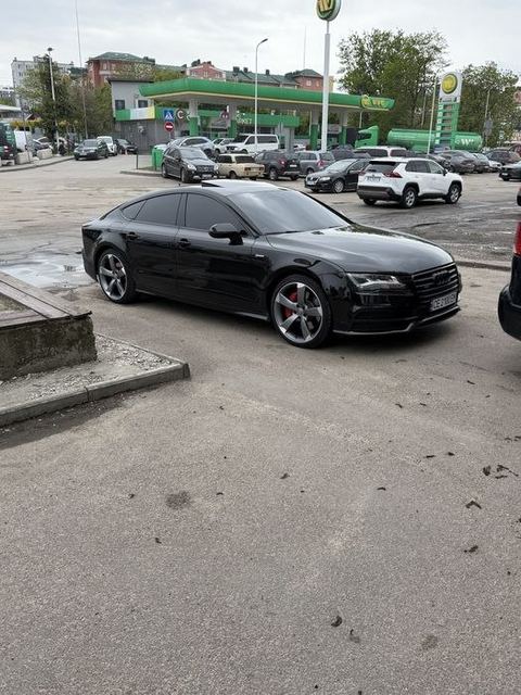 Audi A7 — фото 1
