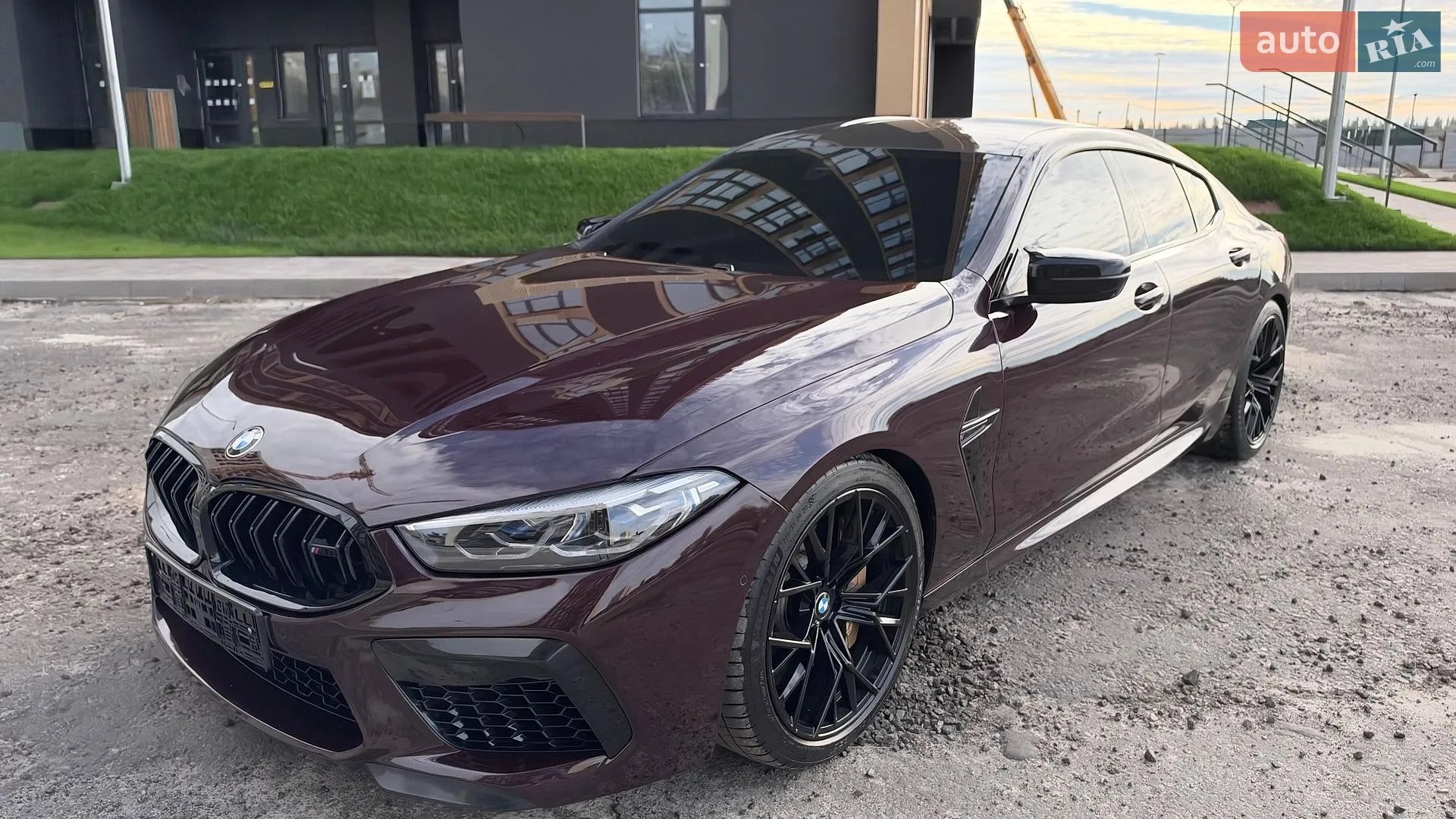 BMW M8 Gran Coupe — фото 1
